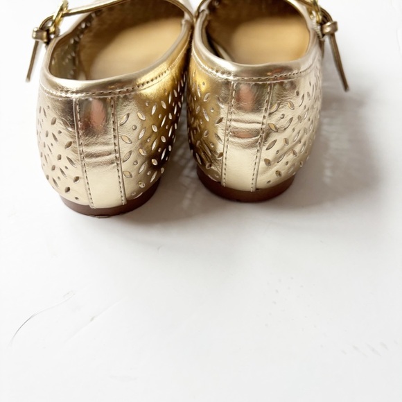 J.Crew Gold perforated Mary Jane Flats sz. 6